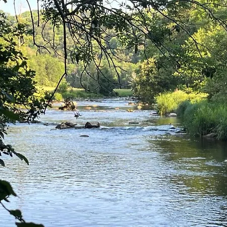 - St Céneri - Alpes Mancelles * Saint-Pierre-des-Nids