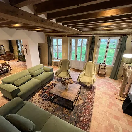 - St Ceneri - Alpes Mancelles Vakantiehuis